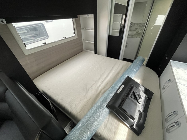 AVIDA CV7054 SL TOPAZ MULTI TERRAIN CARAVAN