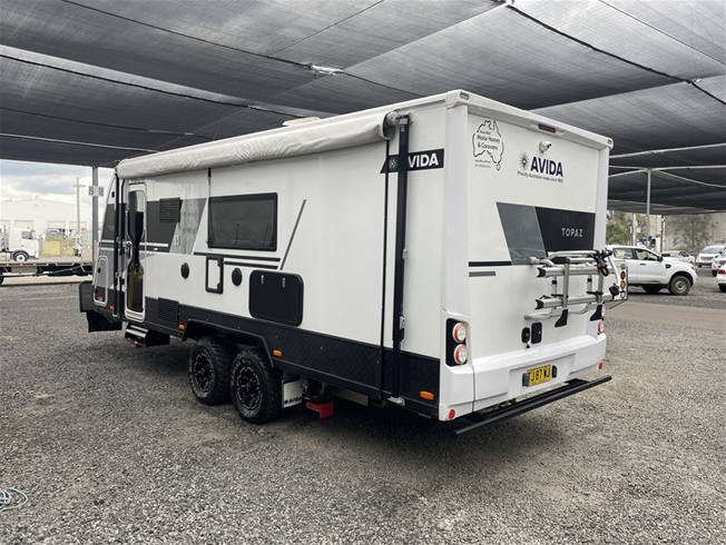 AVIDA CV7054 SL TOPAZ MULTI TERRAIN CARAVAN