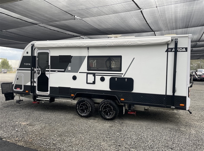 AVIDA CV7054 SL TOPAZ MULTI TERRAIN CARAVAN