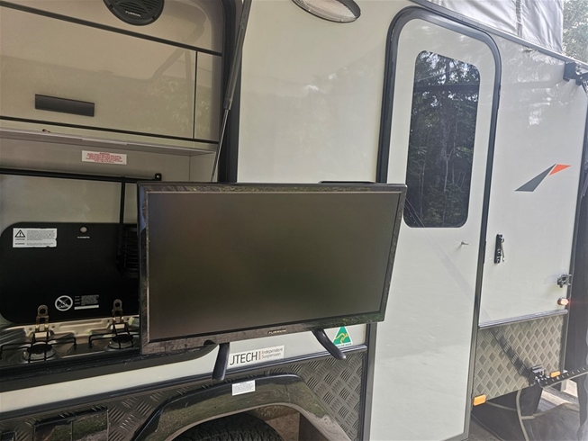 JAYCO CROSSTRACK 1339-2 CARAVAN