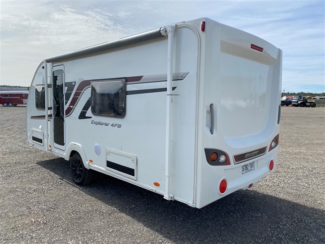 Swift Explorer 4FB Caravan