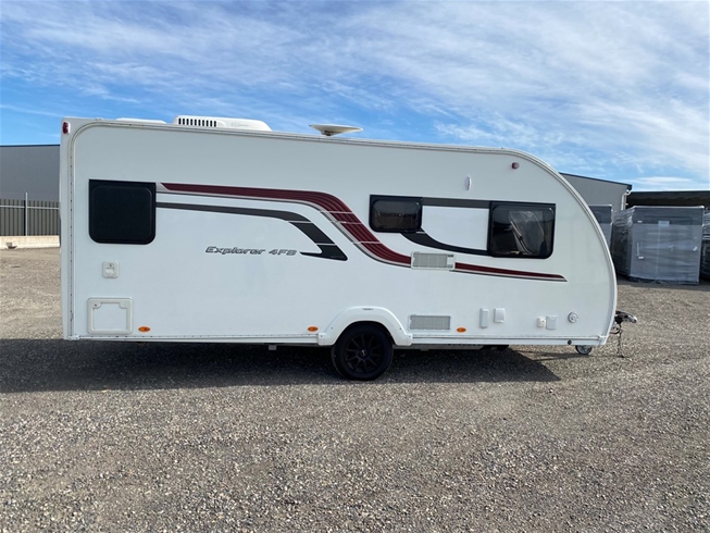 Swift Explorer 4FB Caravan